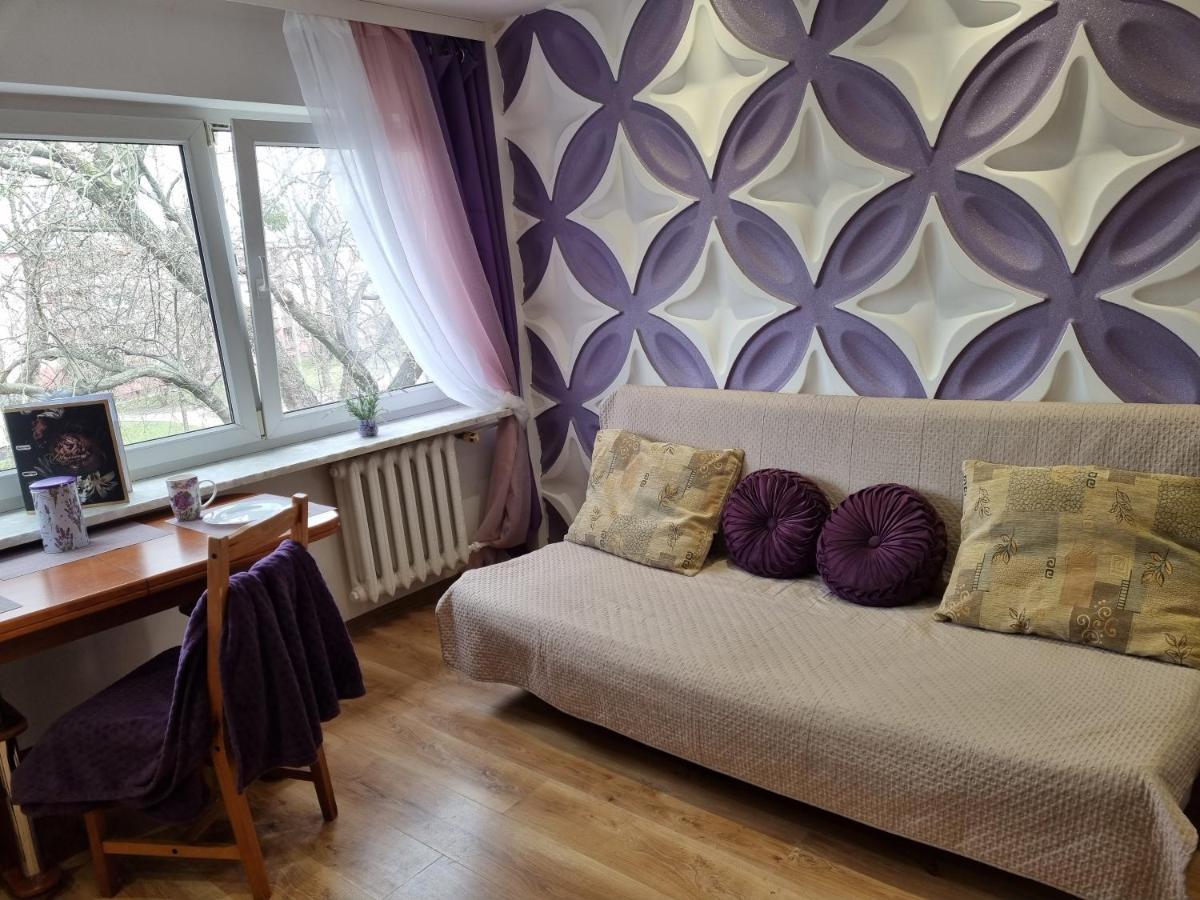 Lawendowe Swiatlo - Przy Stacji Metra Apartamento *