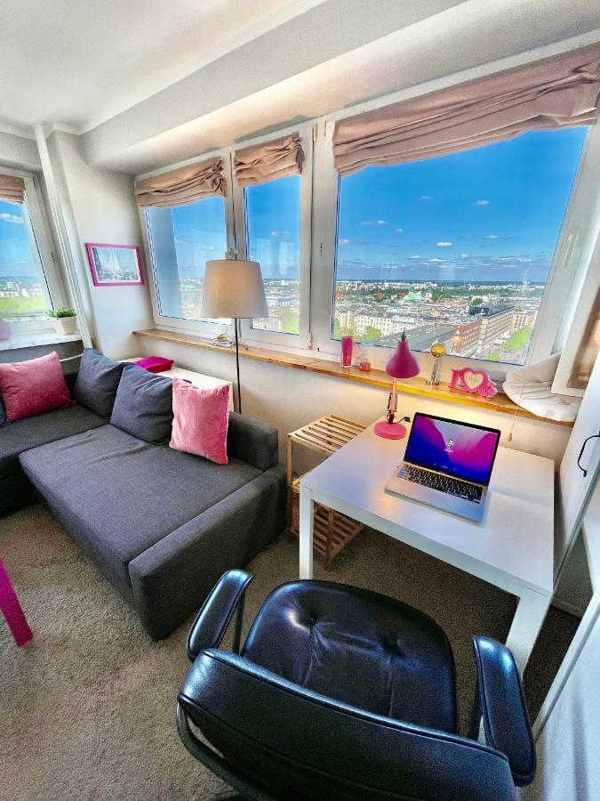 Apartment Lily Metro Wifi 1 Gbs 70'tv Netflix Hbo Max Appletv *