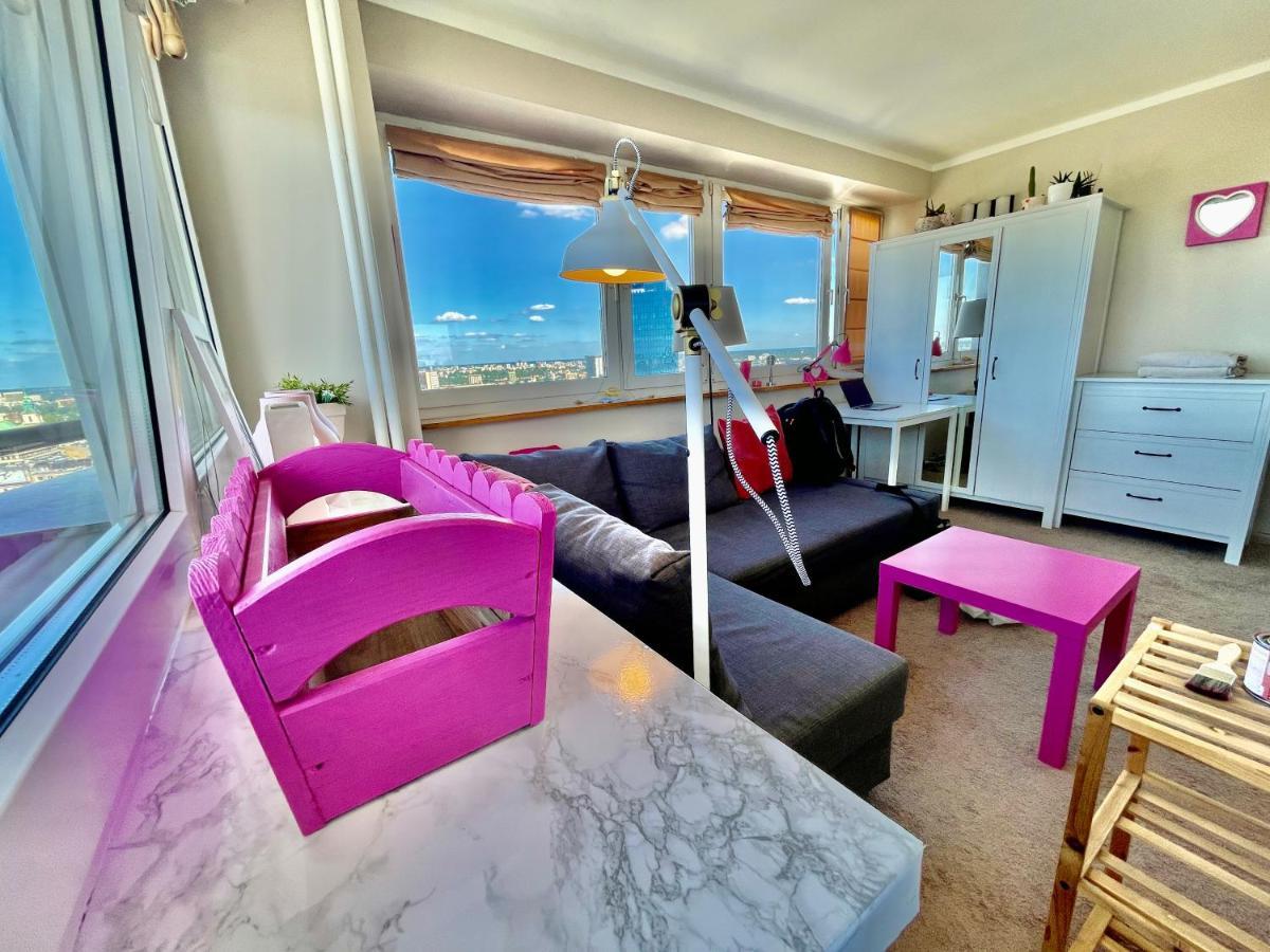 Apartment Lily Metro Wifi 1 Gbs 70'tv Netflix Hbo Max Appletv