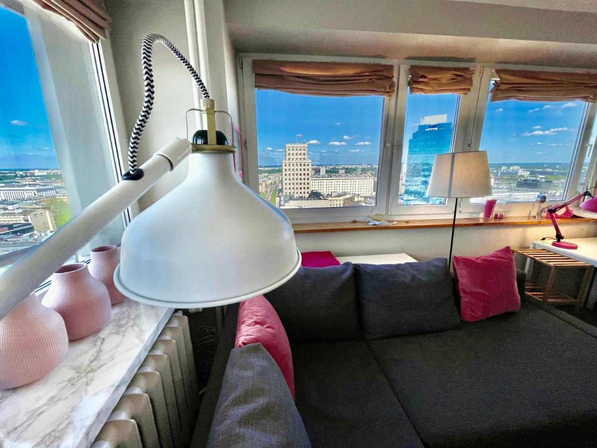 Apartment Lily Metro Wifi 1 Gbs 70'tv Netflix Hbo Max Appletv Warsaw