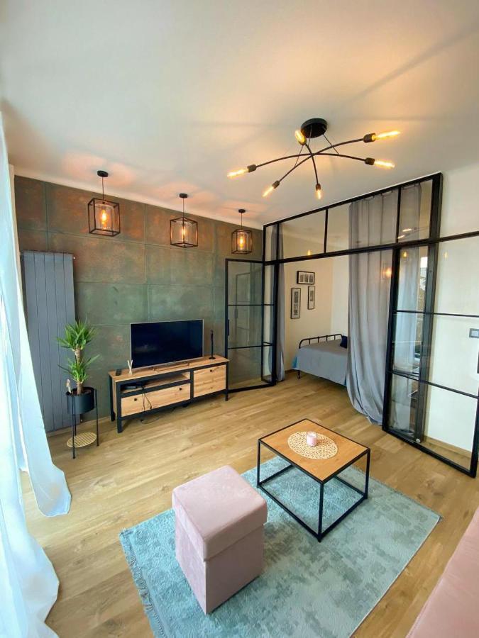 Căn hộ Luxury Near The Old Town Of *