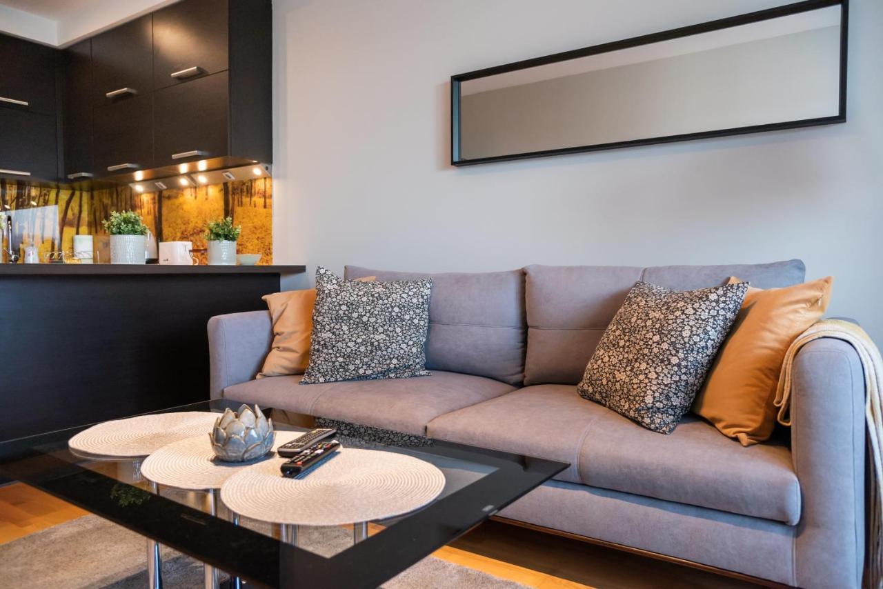 Wola Prime 2-bedroom *