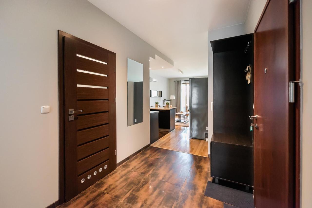 Wola Prime 2-bedroom *