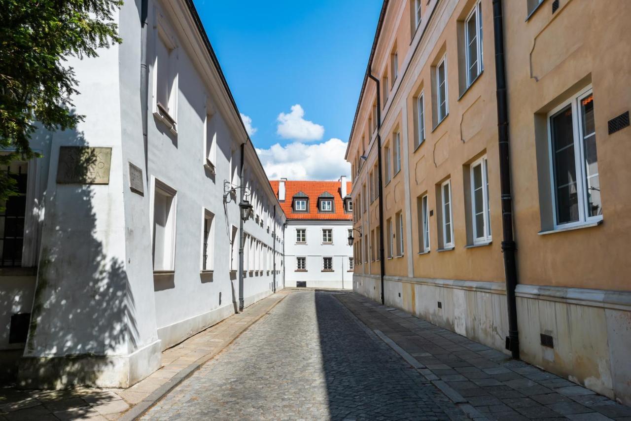 Comfortable Old Town Apartment Warsaw