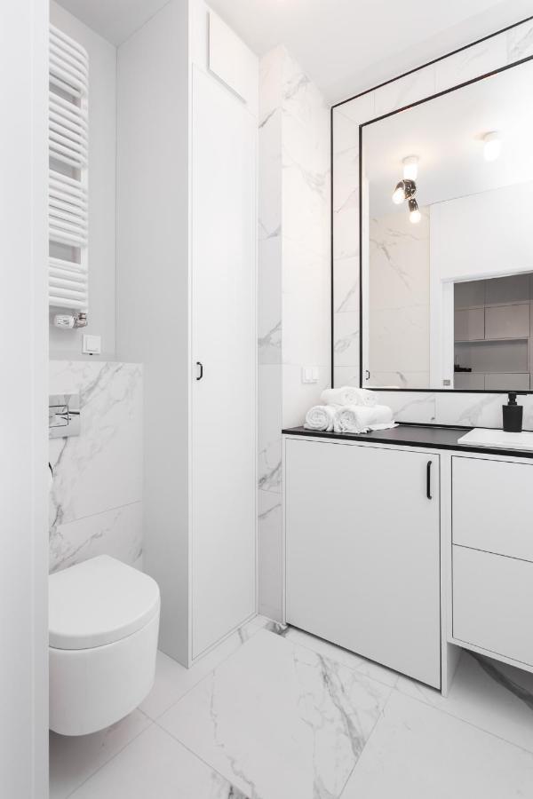 Apartment Luxury Mennica - Golden - Center Warsaw