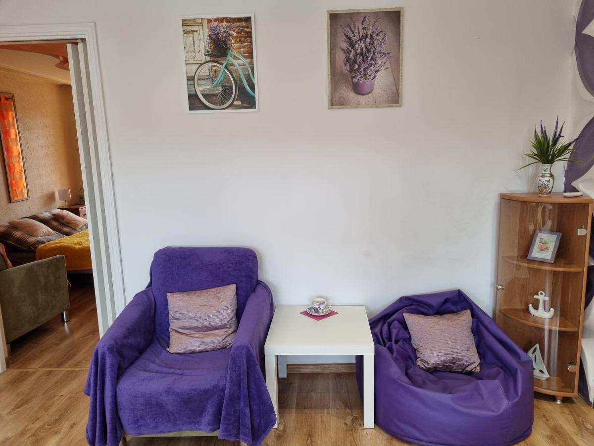 Lawendowe Swiatlo - Przy Stacji Metra Apartamento *