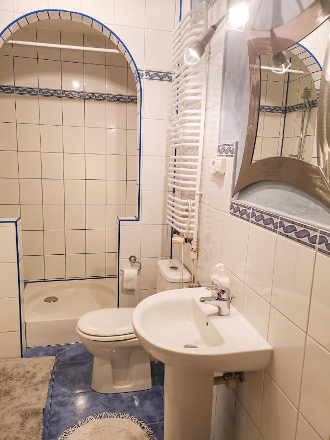 Homestay Feels Like Metro Zacisze Warsaw