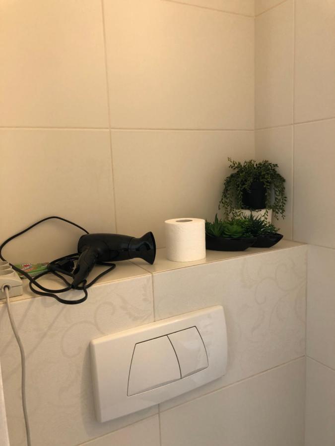 Apartment Swietojerska Warsaw