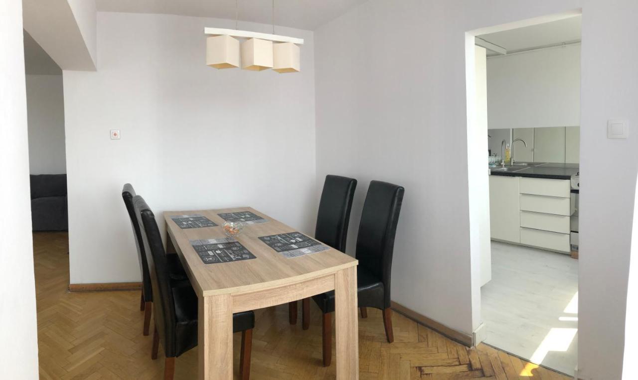 Apartment Swietojerska *