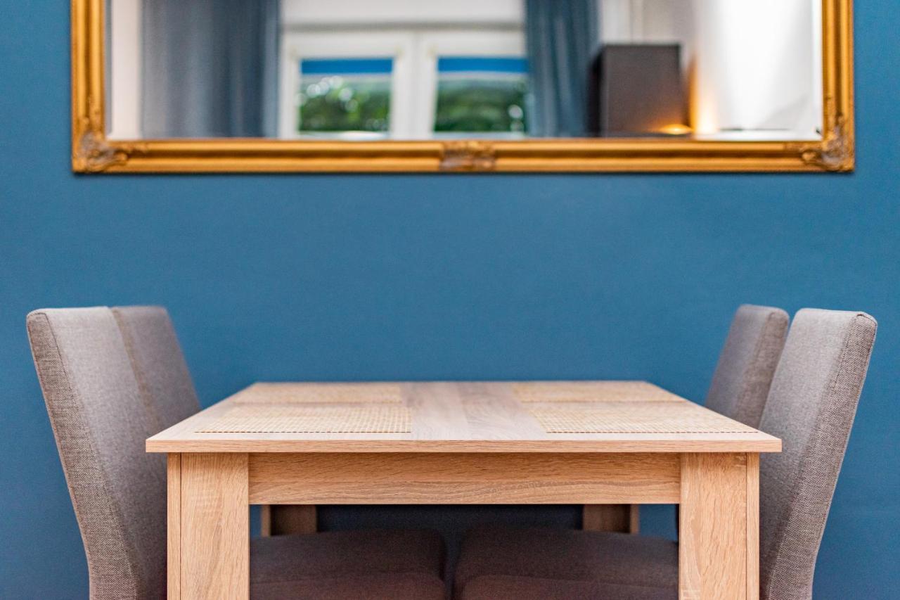 Popieluszki 2 By Homeprime Apartment Warsaw