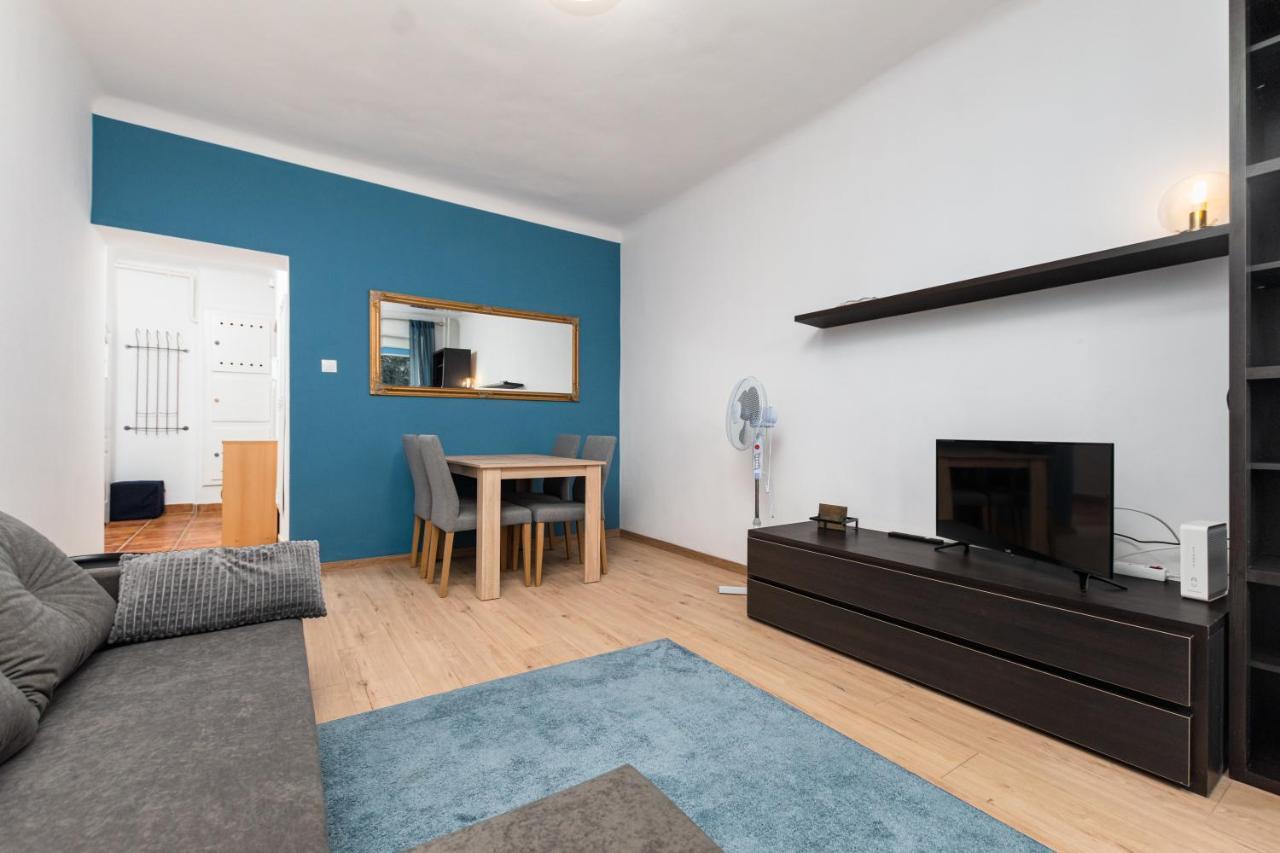 Popieluszki 2 By Homeprime Warsaw
