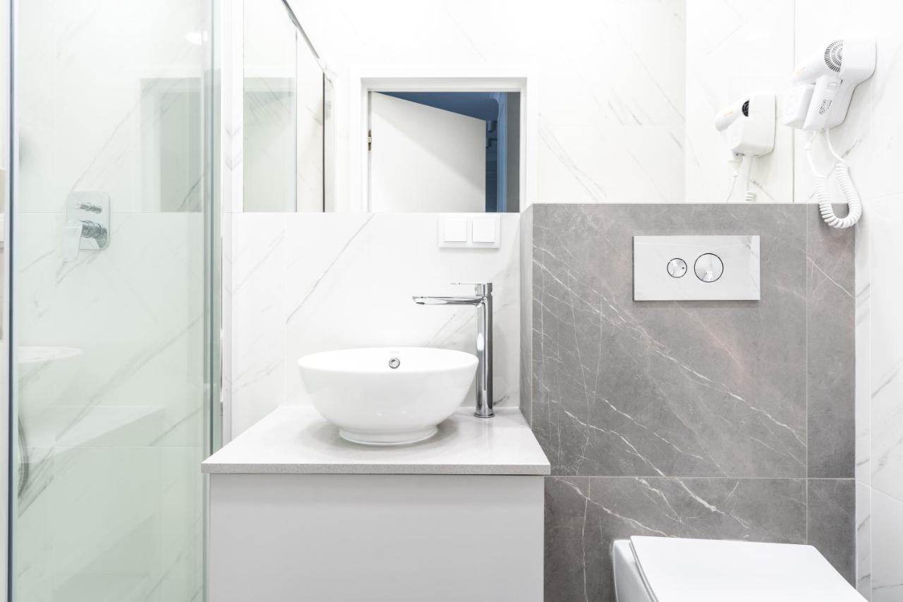 Apartament Mennica - Chic
