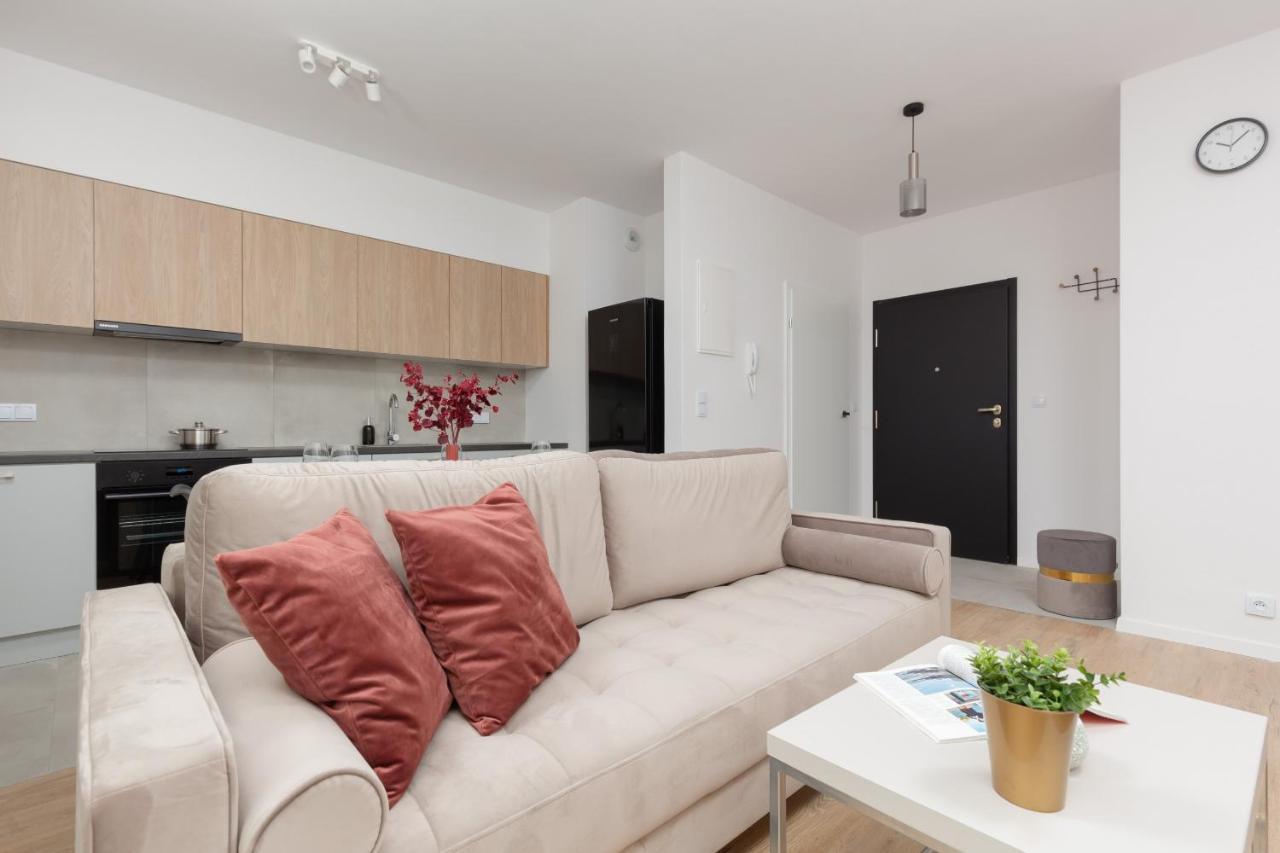 Stacja Wola Guminska By Renters Warsaw