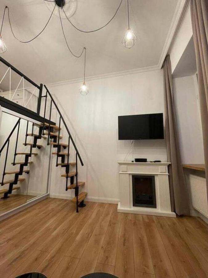 Golden Apartments- Center - Zl65 Apartment
