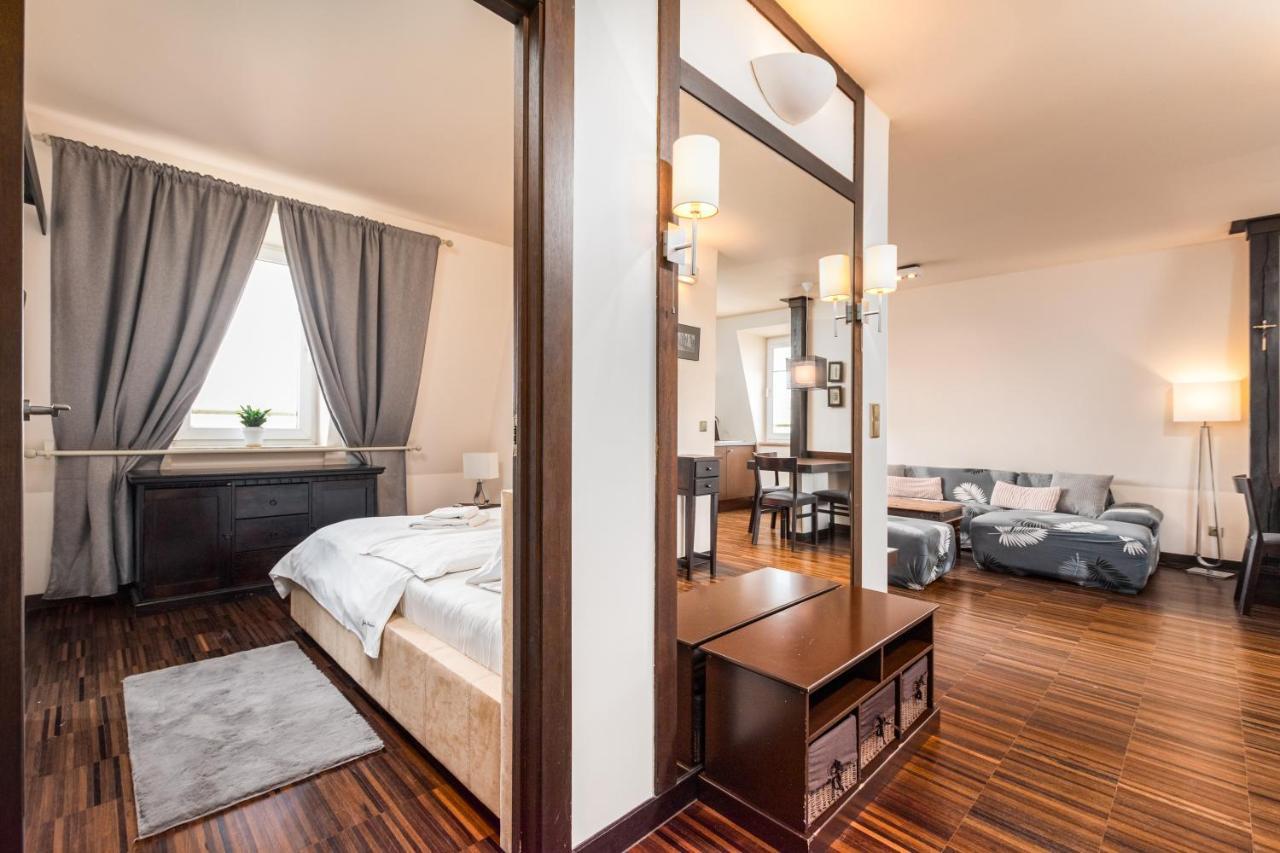 Apartment Zytnia With Sauna By Your Freedom