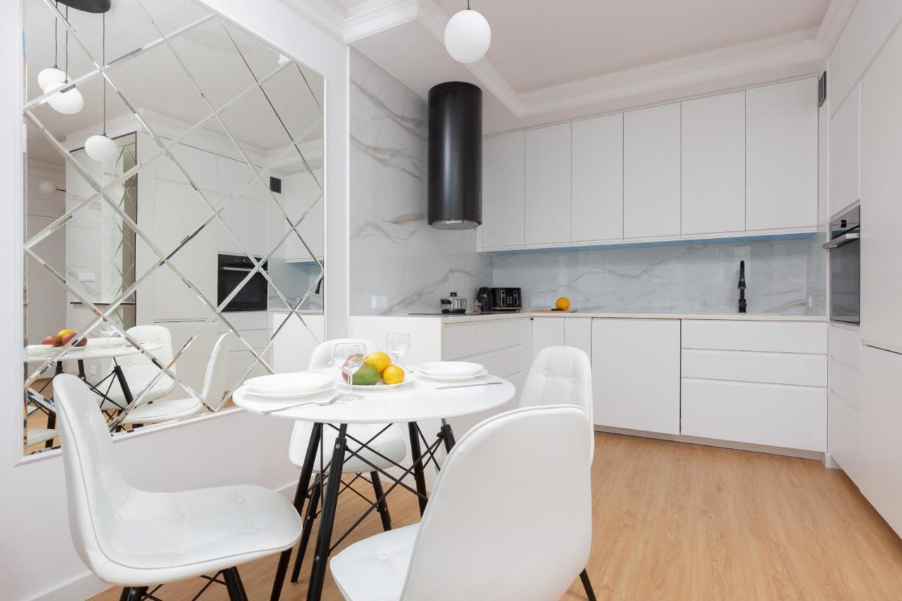 Apartamento Bemowo Coopera Parking & Taras By Renters Prestige *