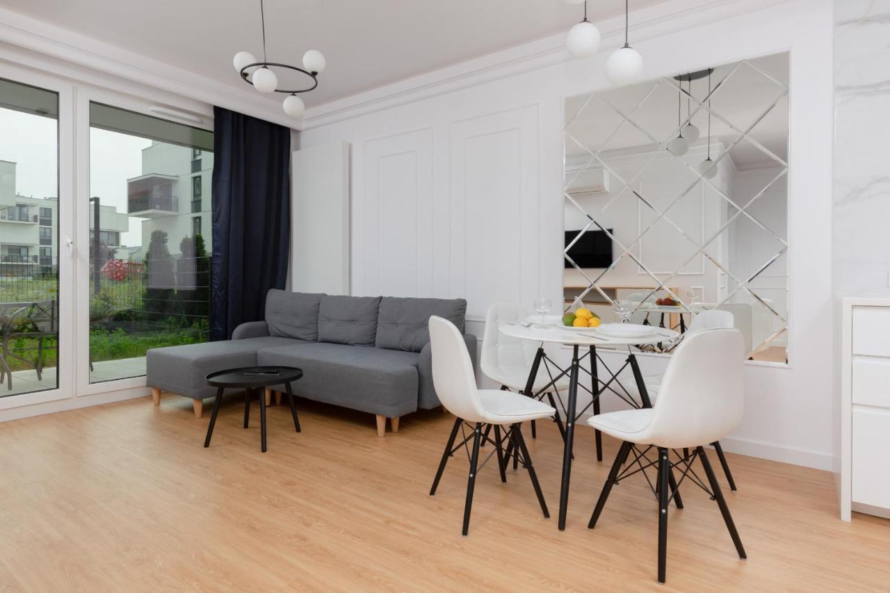 Bemowo Coopera Parking & Taras By Renters Prestige Varsóvia