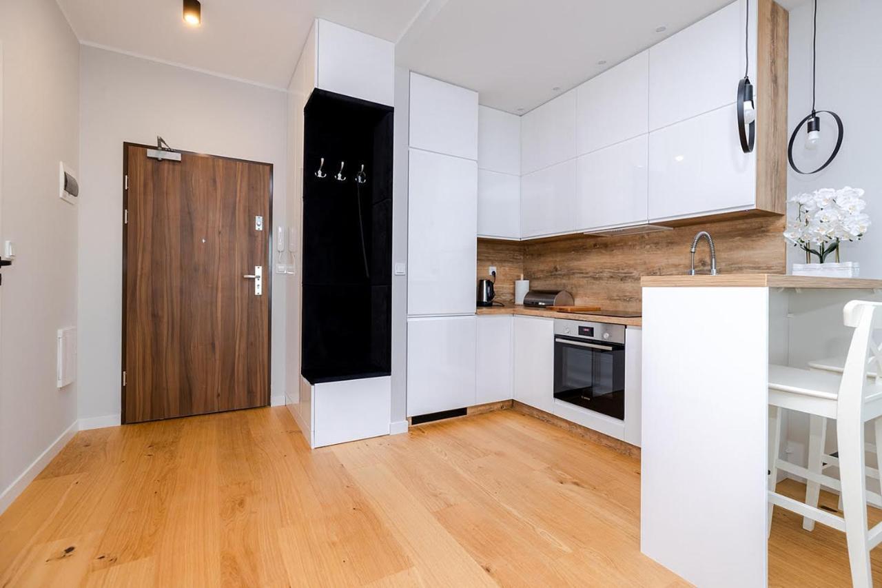 Mokotow Luxe Apartment *