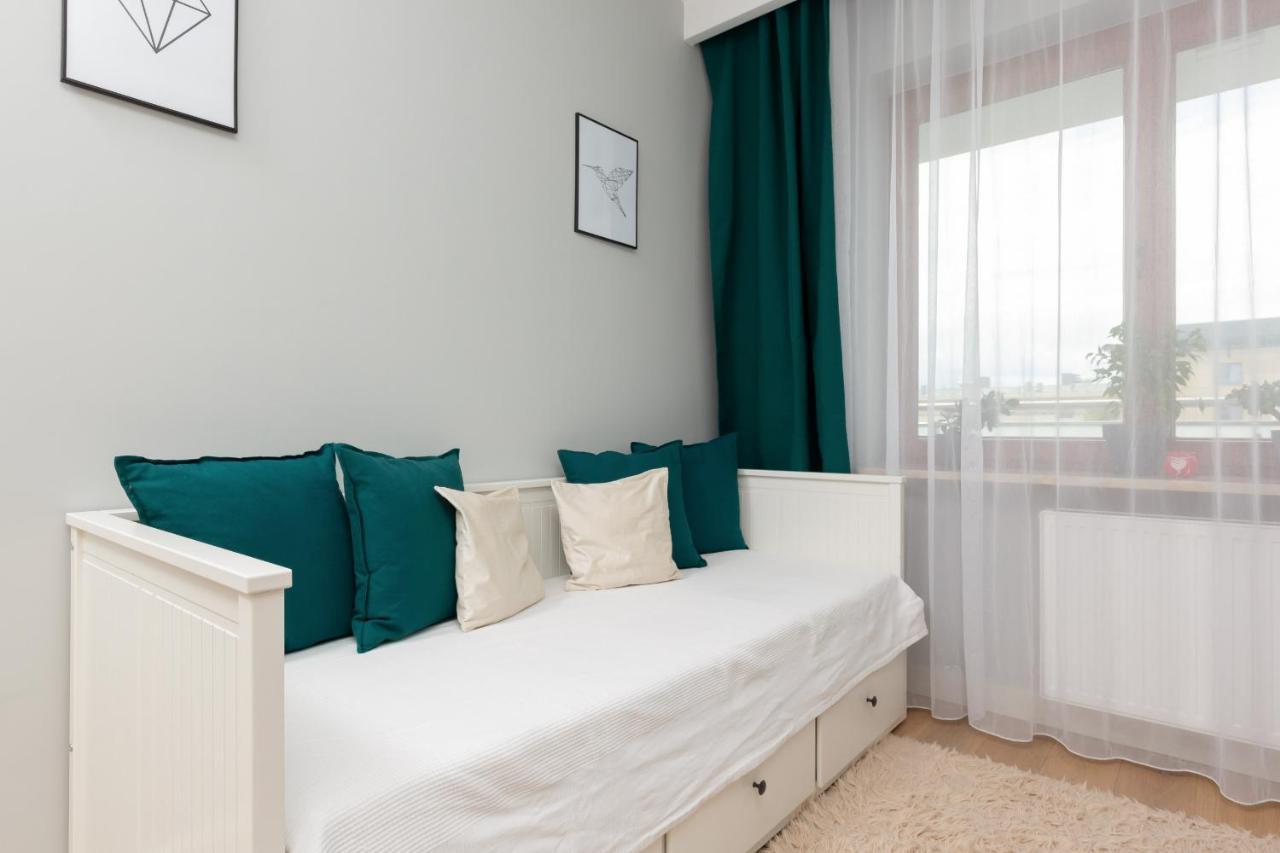 Mokotow Two-bedroom By Renters *