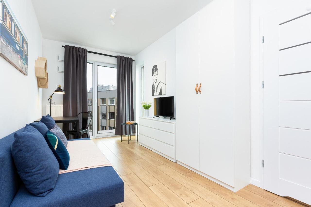 Vincent's Cozy By Renters Apartament