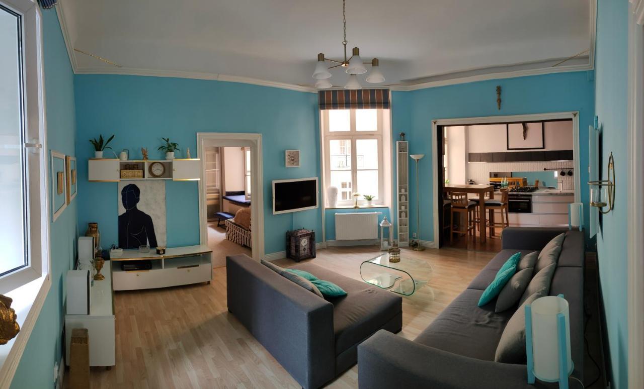Apartament - Koszyki - Apartament *