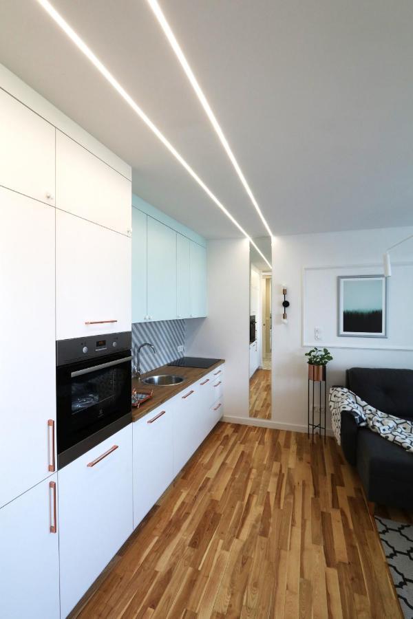 Homestay Romaszewskiego Zoliborz Bedroom Pokoj Metro Warsaw