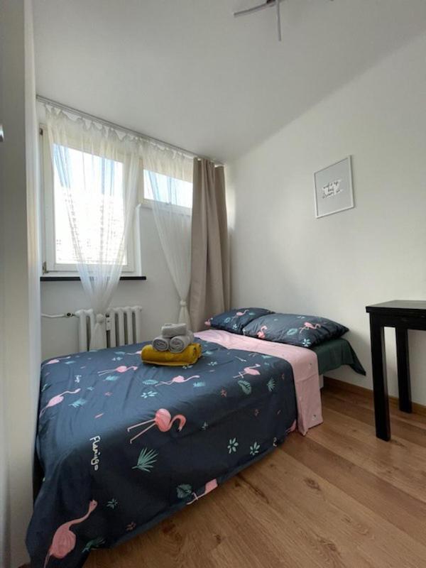 Apartment In The Very Center Of *
