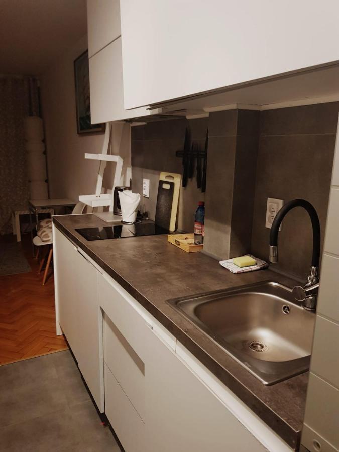 Apartment Plac Trzech Krzyzy