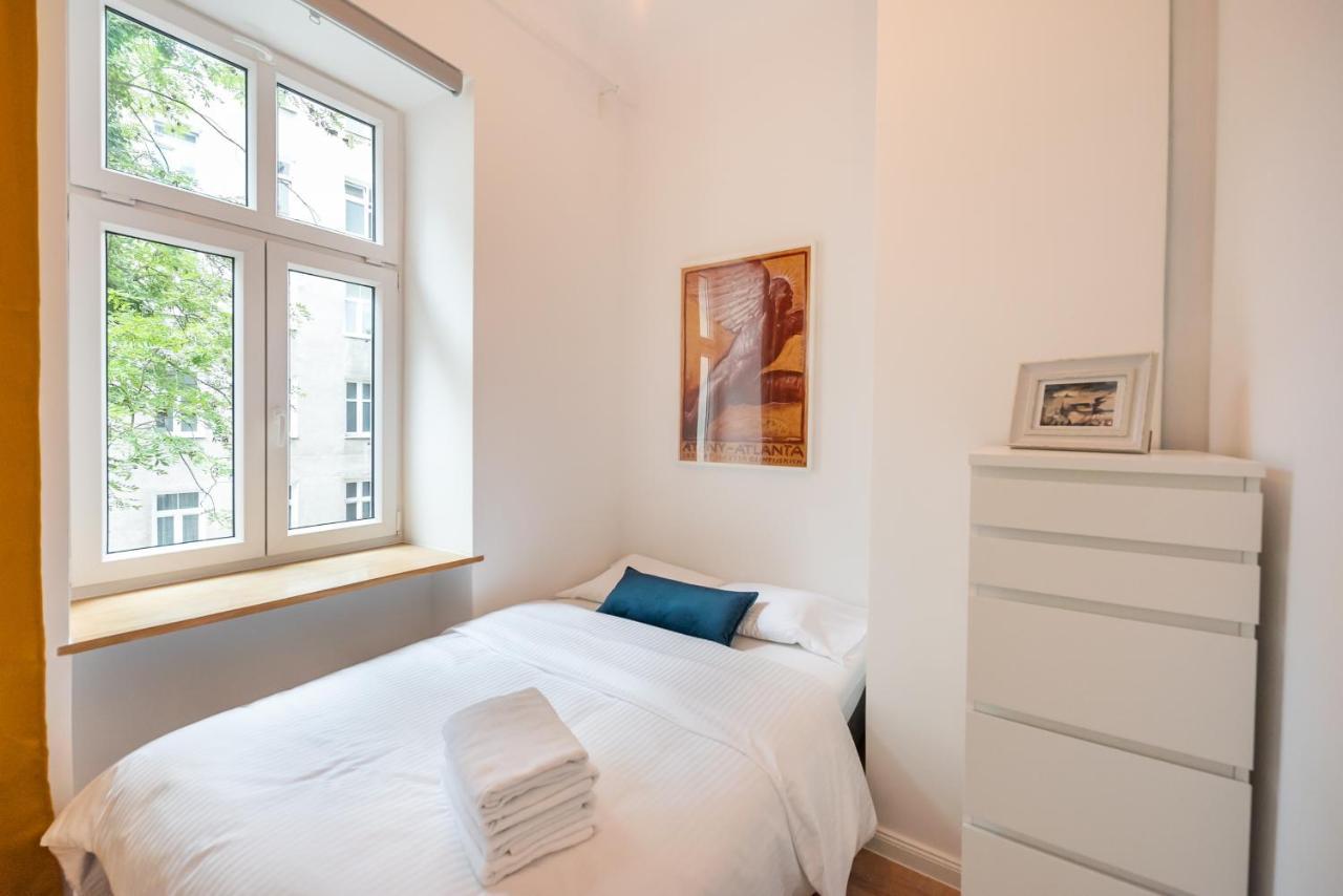New Praga Enchanting Apartment Warschau