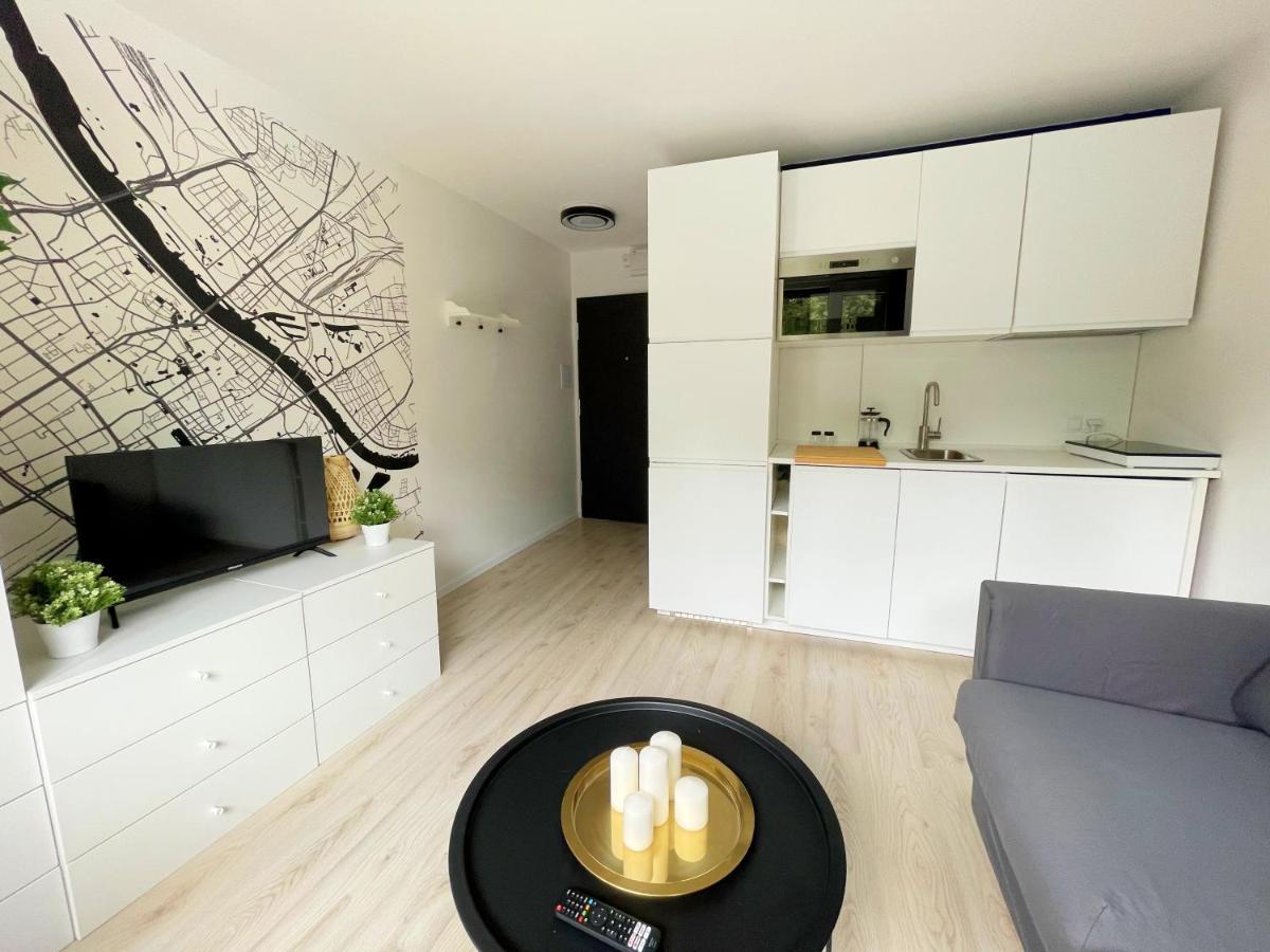 Batorego 18 - White - 450m Stacja Metra Pola Mokotowskie, 800m Biblioteka Narodowa, 20m Piekny Park Pola Mokotowskie, 800m Do Sgh - Wifi - Smart Tv - Good Apartament Warszawa