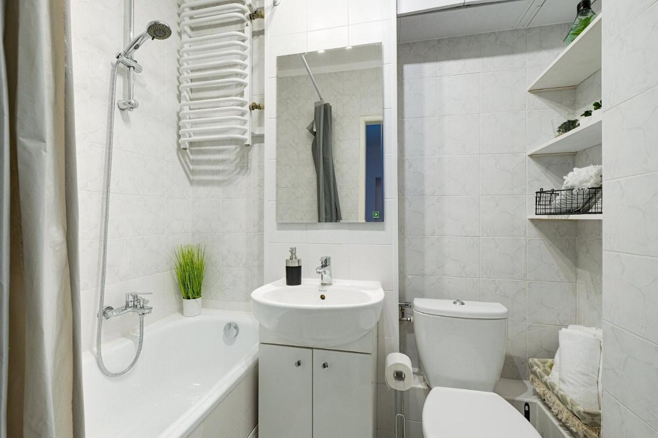 2 Bedroom Apt In Heart Of Zgoda 9 Tv70 Apartment Warsaw