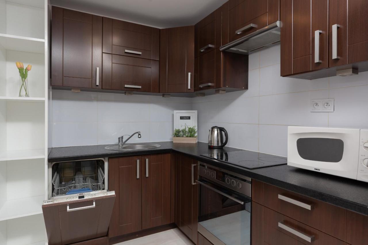 Underground Studio Ochota By Renters Apartament