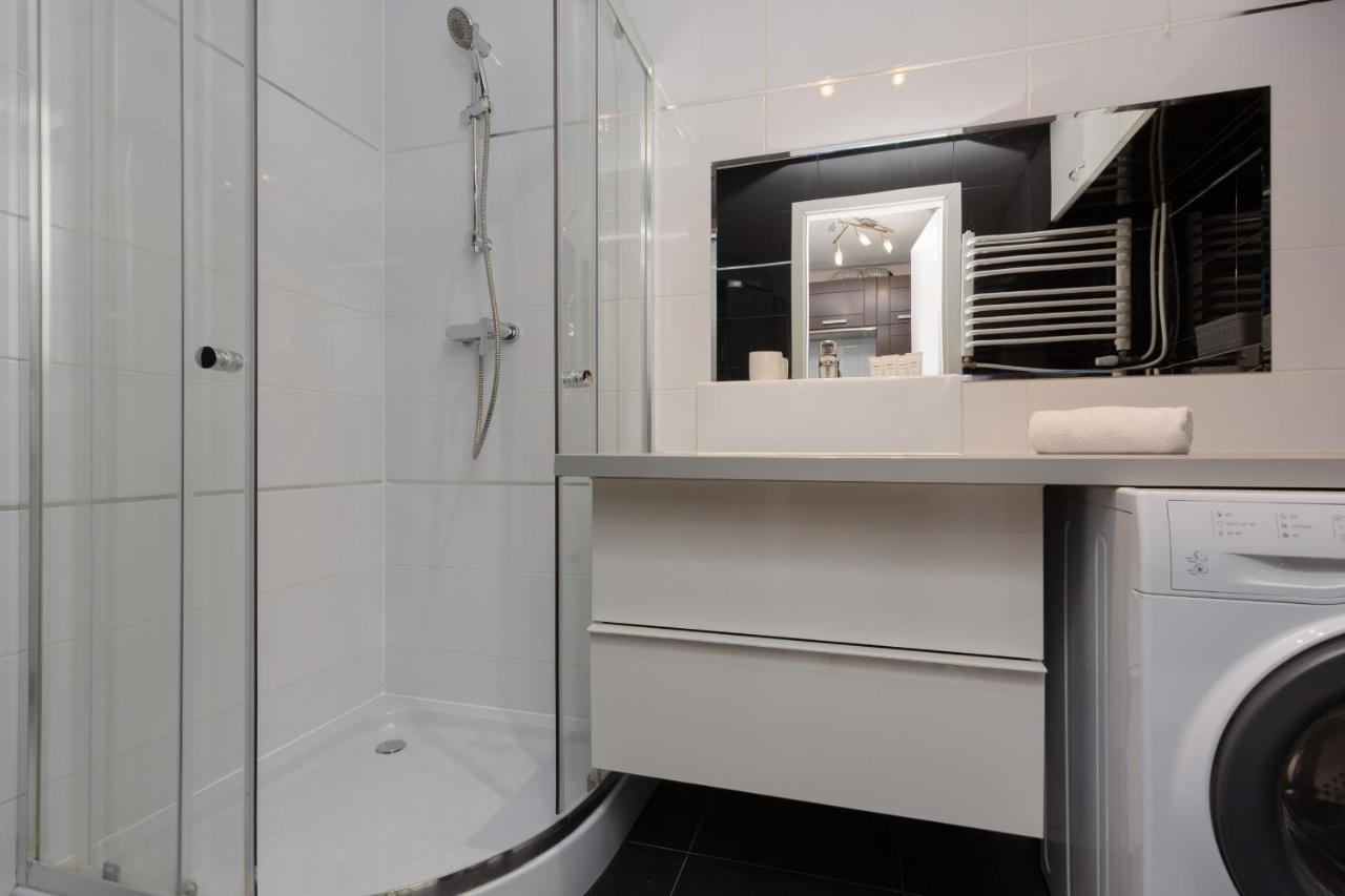 Underground Studio Ochota By Renters Apartament
