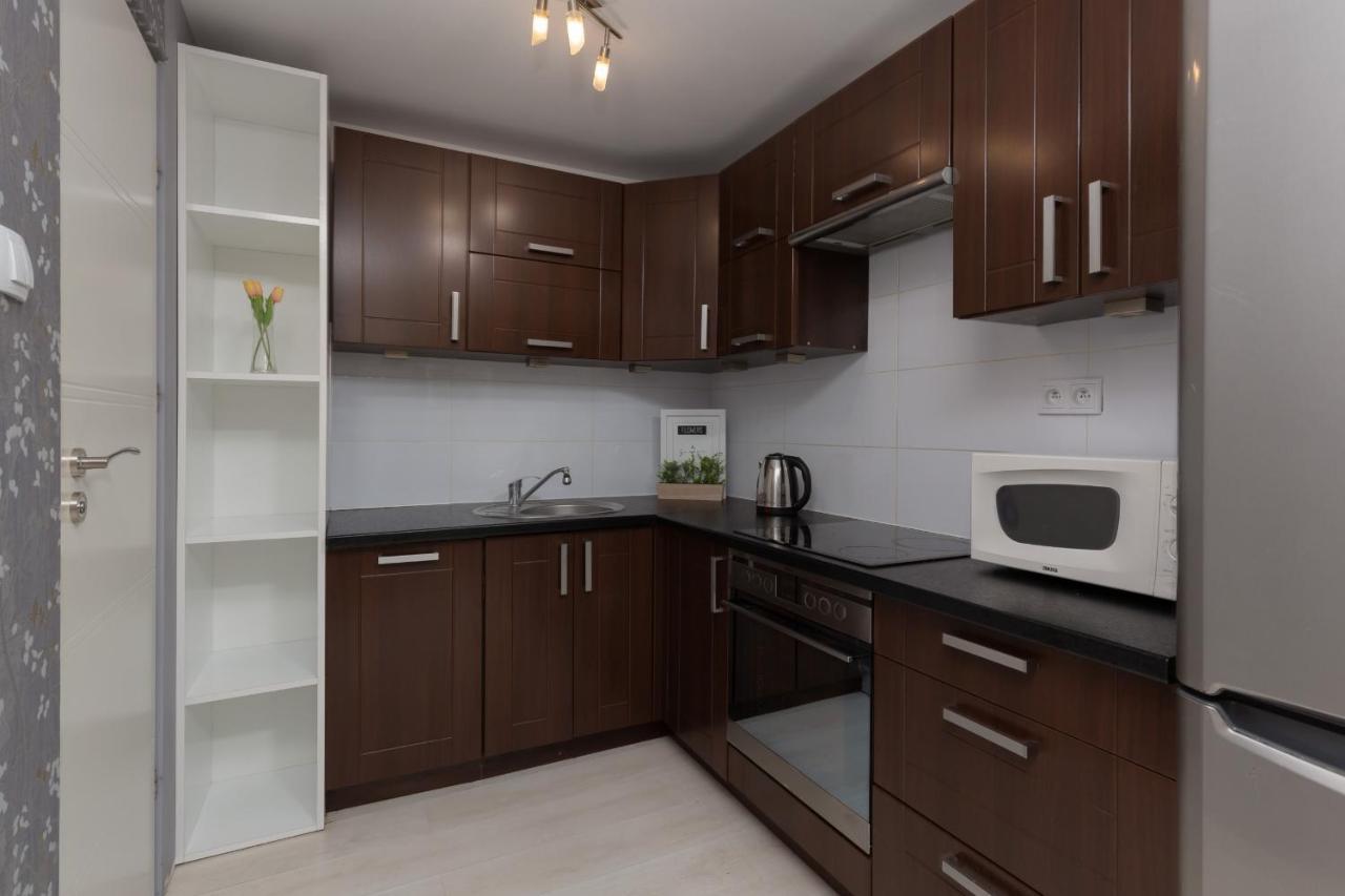Underground Studio Ochota By Renters * Warszawa