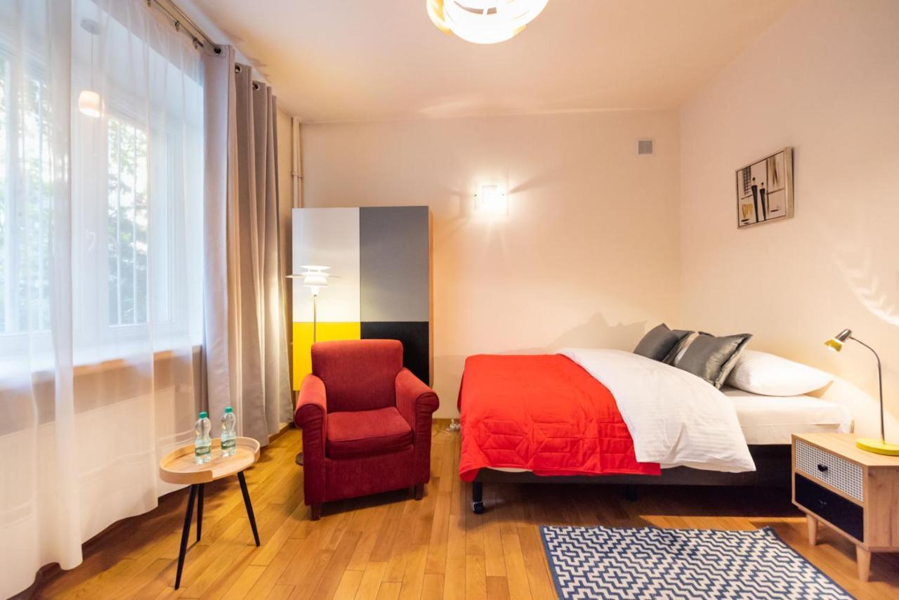 Apartamento Ochota Rose Varsóvia
