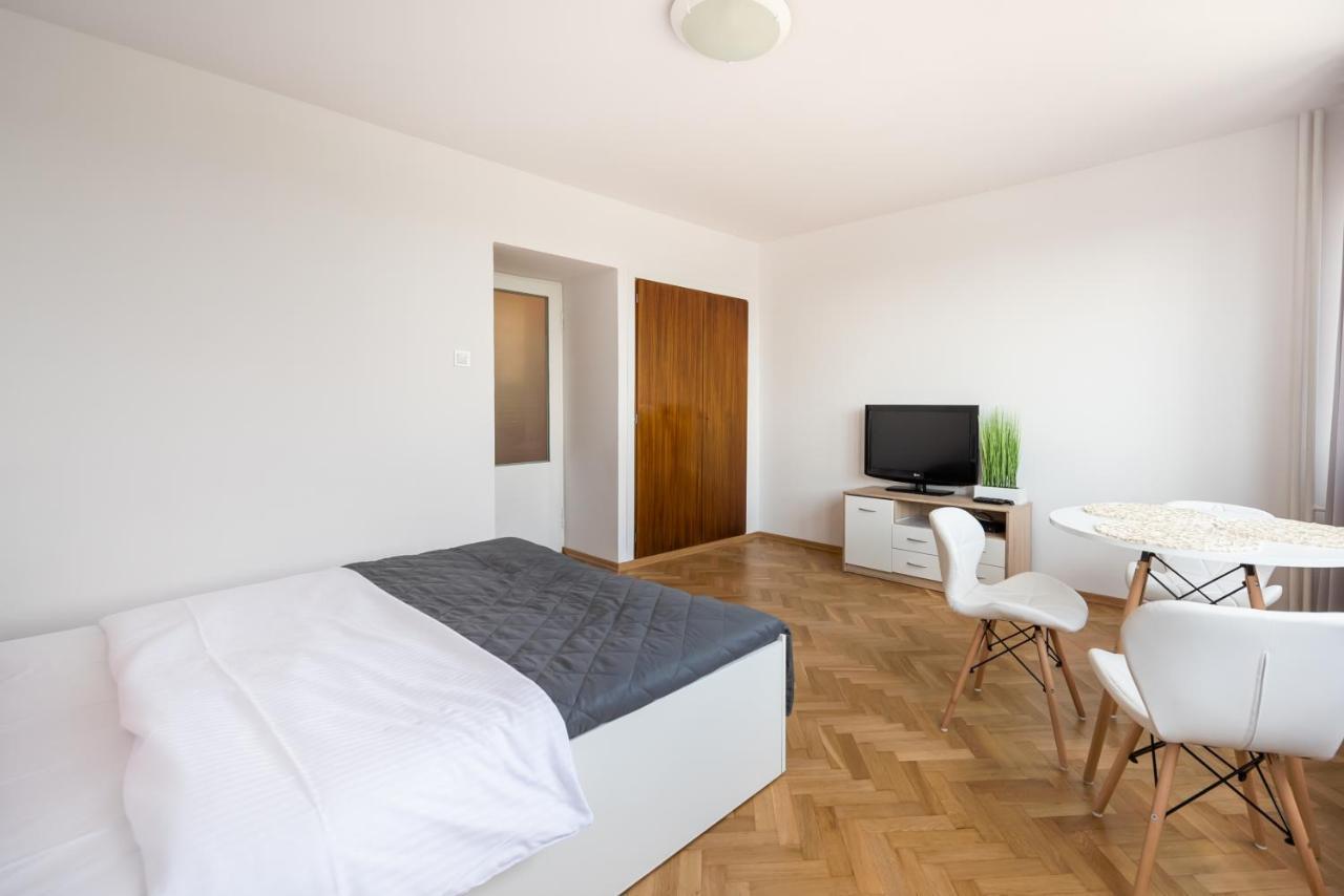 Smolna Downtown 16th Floor Studio Apartment