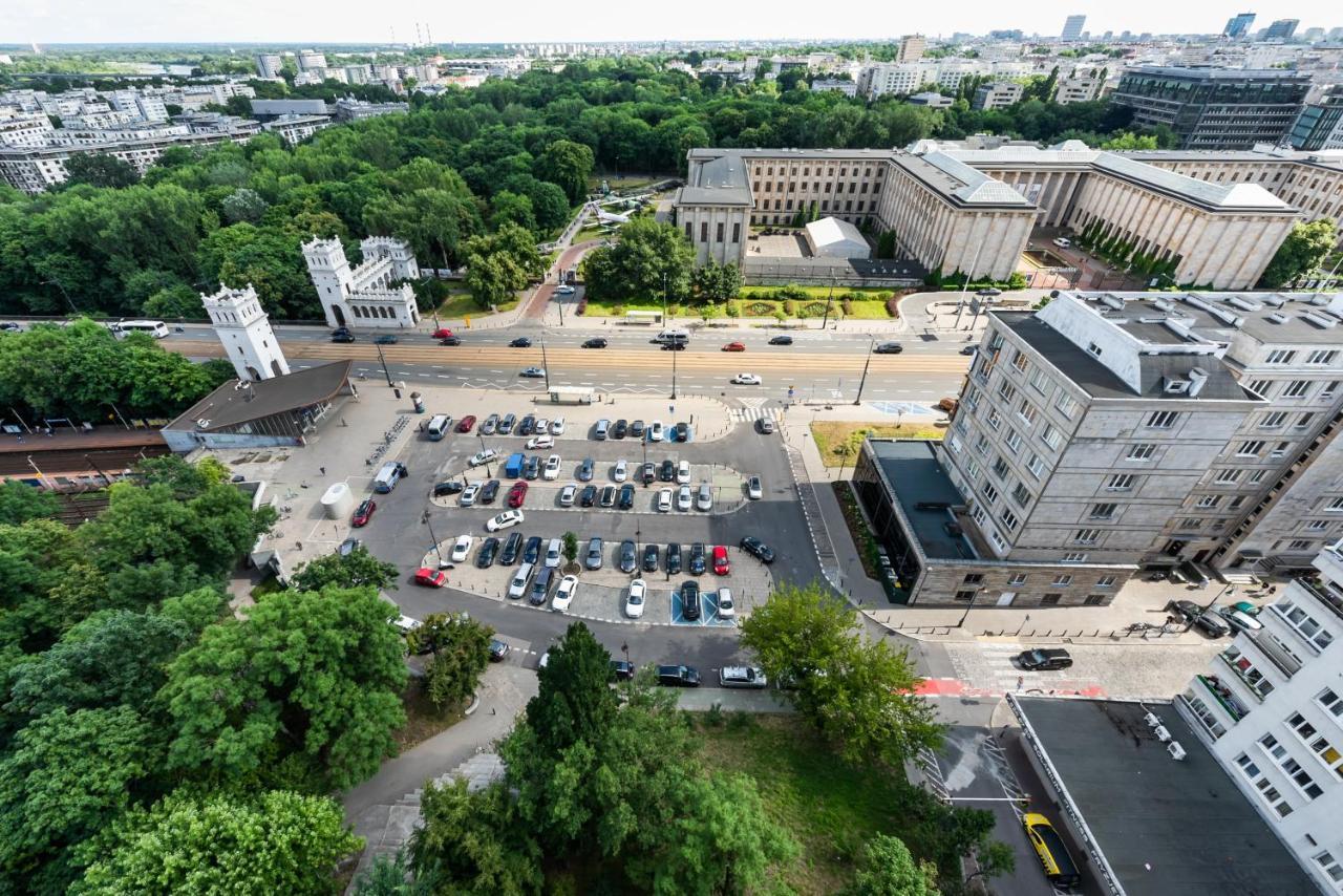 Smolna Downtown 16th Floor Studio Apartment *