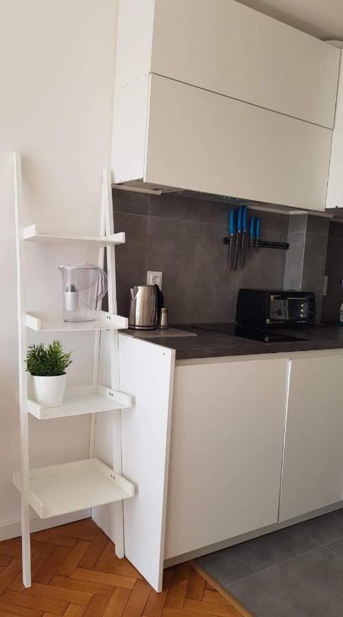 Apartment Plac Trzech Krzyzy *
