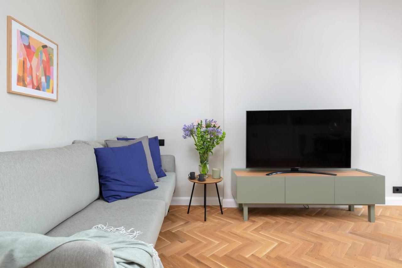 Bohema Szwedzka By Renters Apartamento *