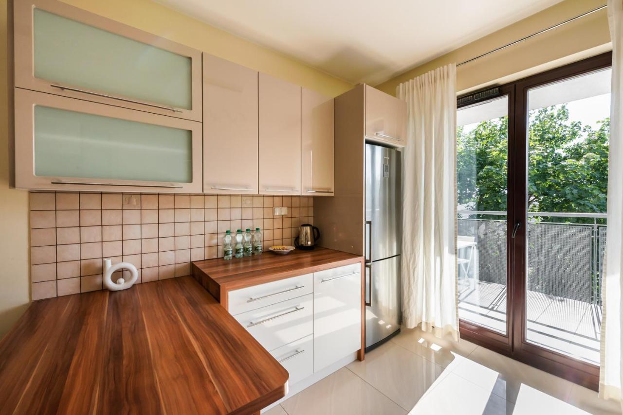 District 2br Airconditioned P Warsaw