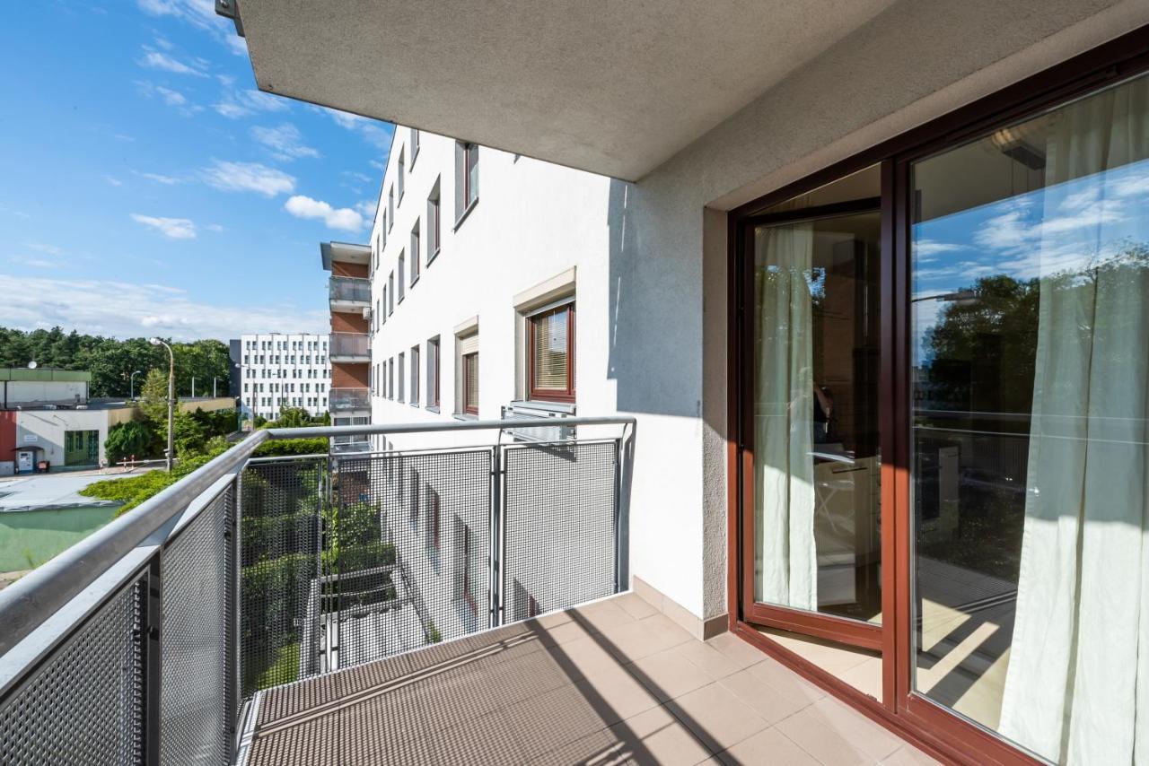 District 2br Airconditioned P Apartment Warsaw