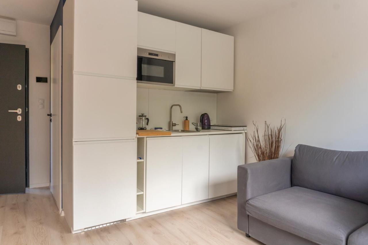 Batorego 18 - White - 450m Stacja Metra Pola Mokotowskie, 800m Biblioteka Narodowa, 20m Piekny Park Pola Mokotowskie, 800m Do Sgh - Wifi - Smart Tv - Good * Warszawa