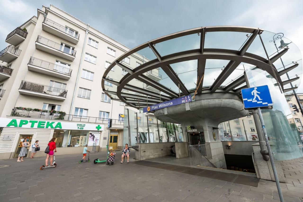 Metro Plac Wilsona Etno