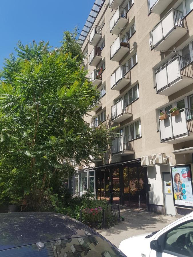 Plac Trzech Krzyzy Apartment Warsaw