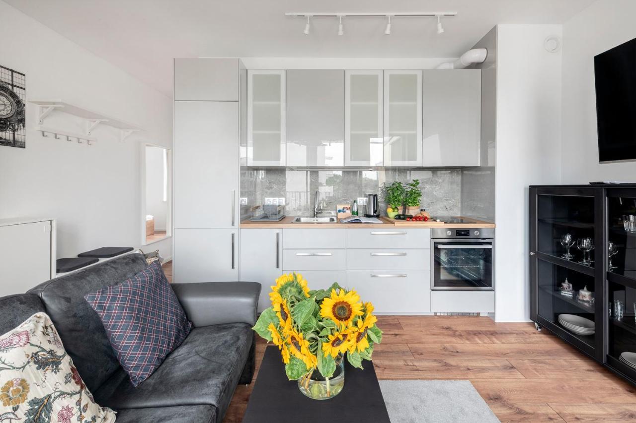 Shortstaypoland Pustelnicka Apartamento *