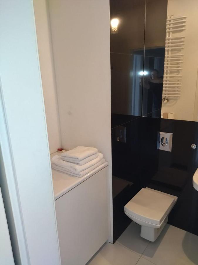 House4you Apartament Sakura Airport Chopin * Warszawa