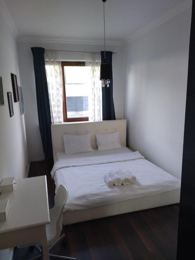 House4you Apartament Sakura Airport Chopin *