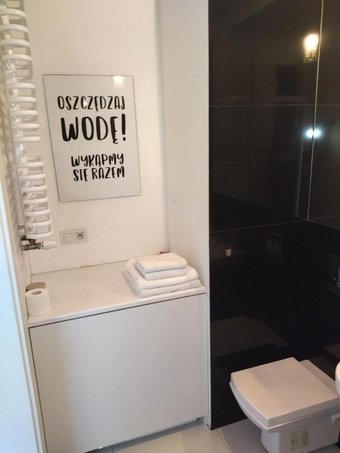 House4you Apartament Sakura Airport Chopin