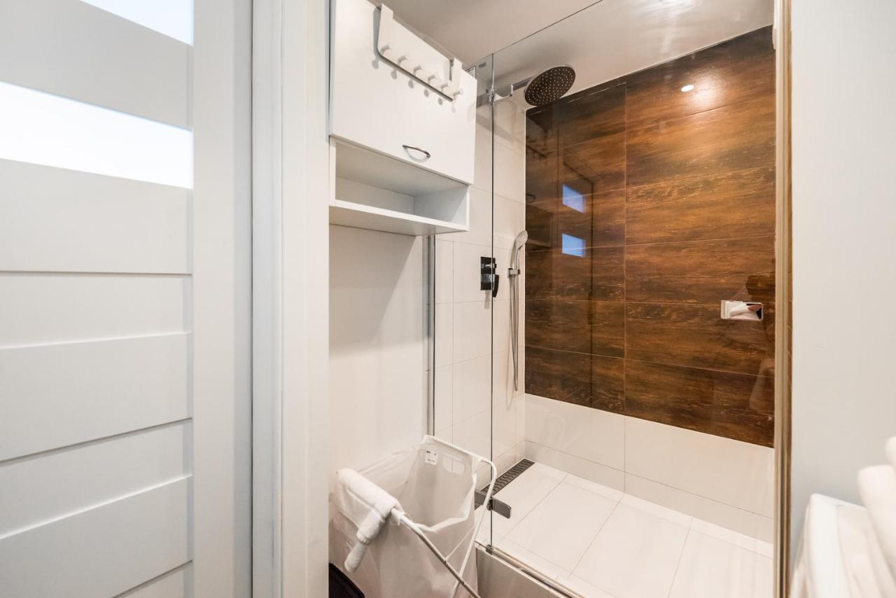 Saska Kepa Apartamento *