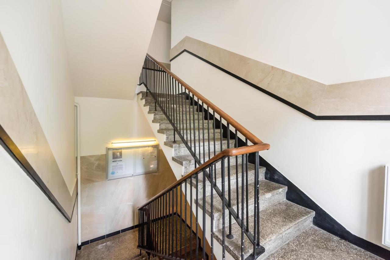 Downtown Antique Apartment Warschau